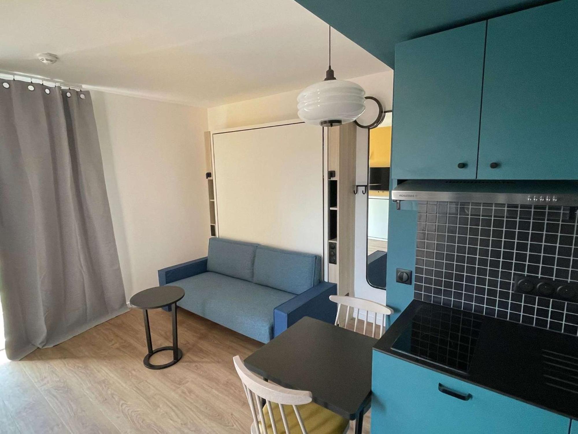 Aparthotel Adagio Access Porte De Camargue 생마르탱드크로 외부 사진